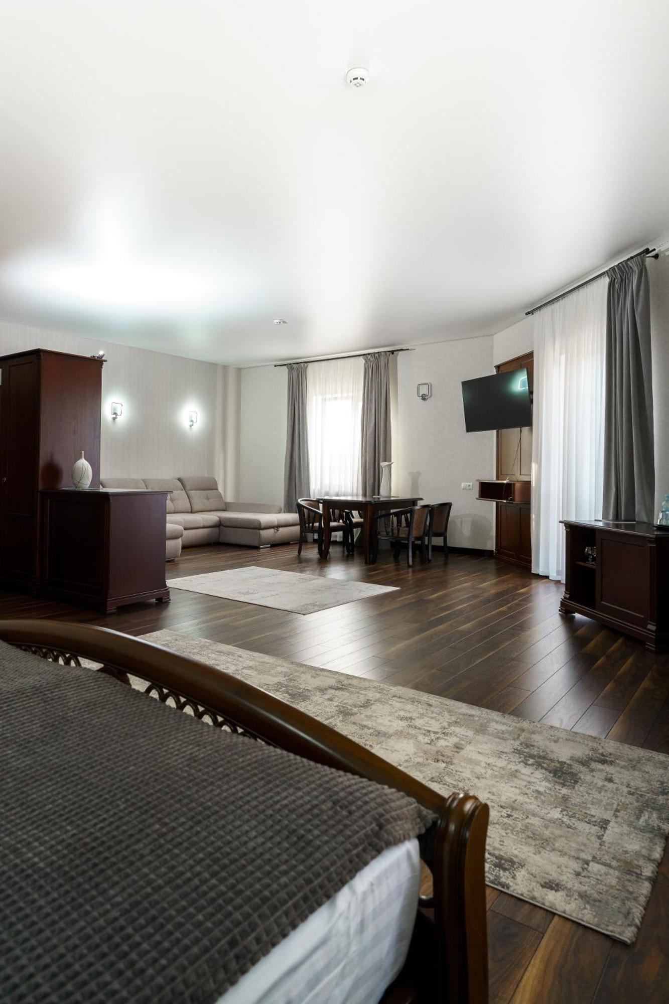 Spa-Hotel Dodo Jytomyr Extérieur photo